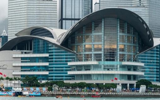 香江观澜：“个人游”扩容 香港旅业再迎新机